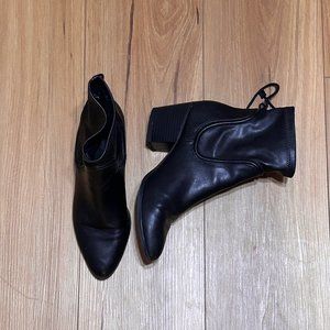 APT 9 black faux leather booties
